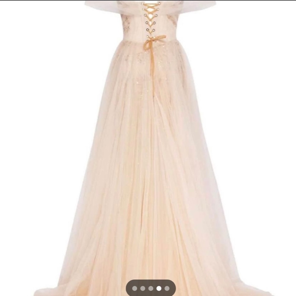 Dress - Picture 2 of 5